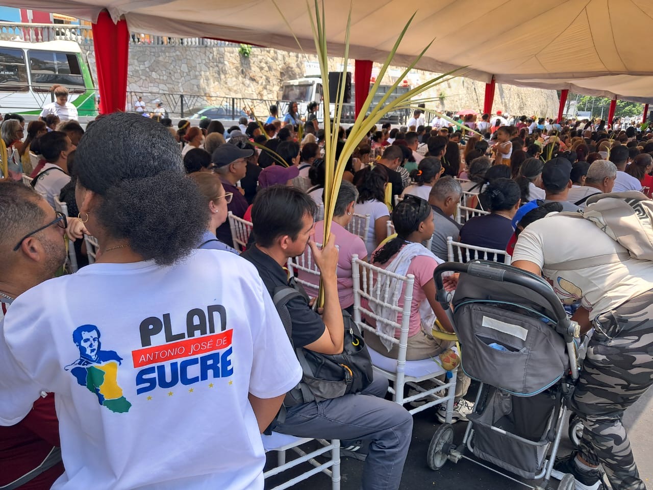 Feligreses pidieron por la paz de Venezuela y protección a los migrantes