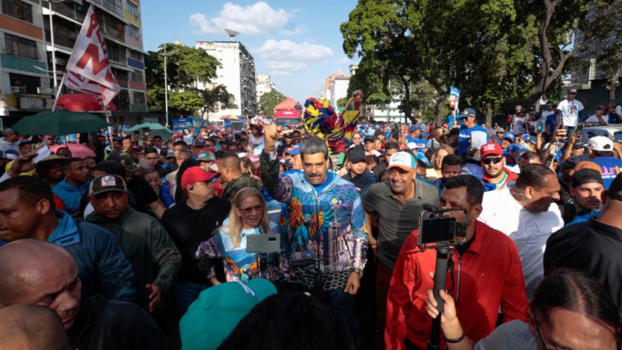 Presidente Maduro: Se capturó a un grupo de terroristas internacionales y nacionales que buscaban alterar la paz del país 