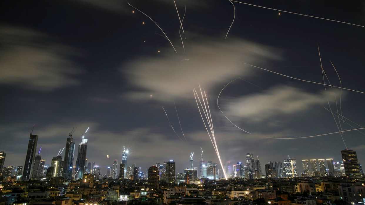 Israel detecta nueva tanda de misiles lanzados por Irán (+Videos)