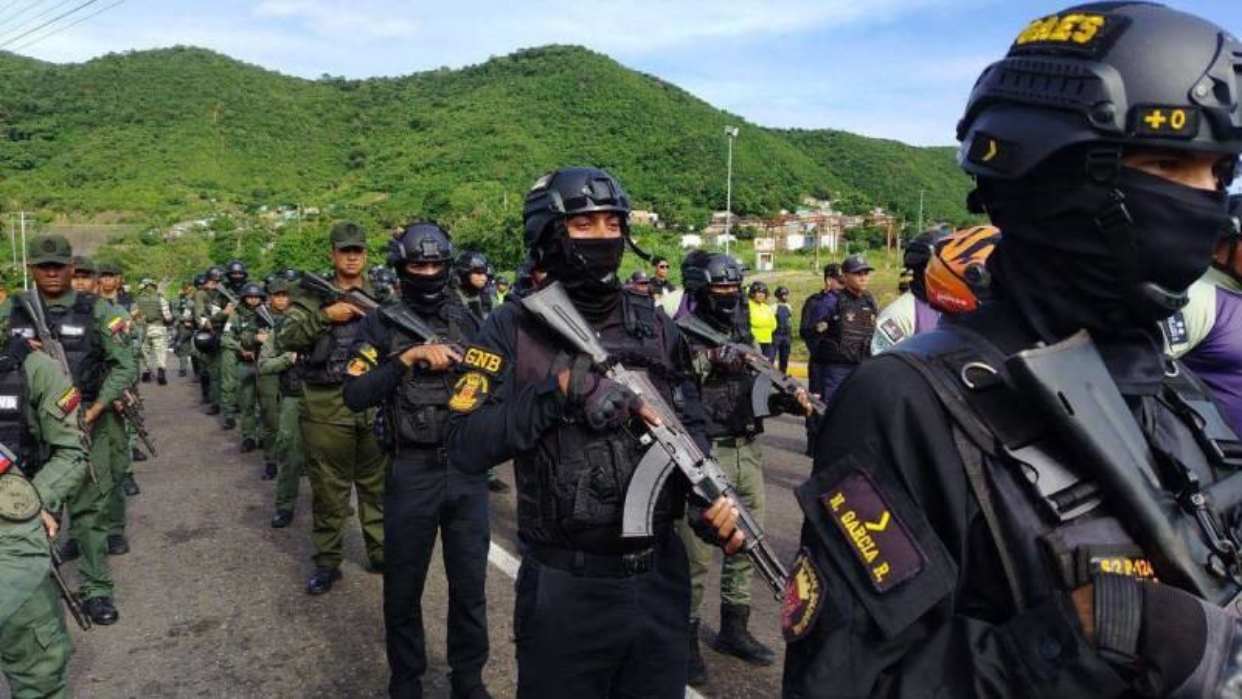 Despliegue de 15.000 funcionarios en Táchira y Zulia para reforzar ...