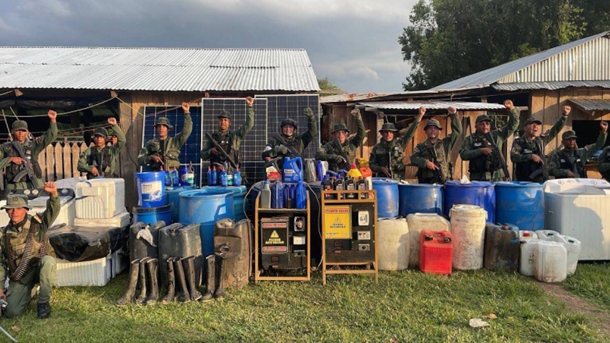 Venezuelan Forces Dismantle Drug Trafficking Camp in Apure, Seize Key Assets