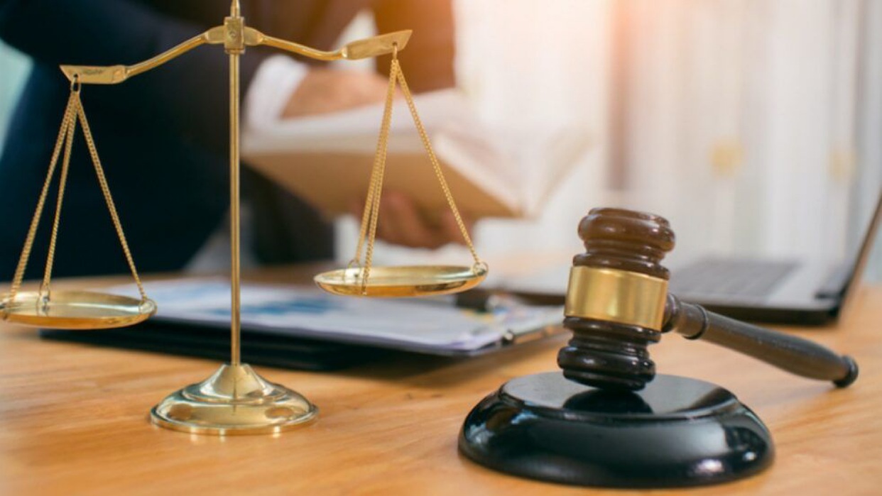 Juristas militares de EE. UU. Condenan órdenes de ataque en el Caribe: Advierten que constituyen crímenes de guerra