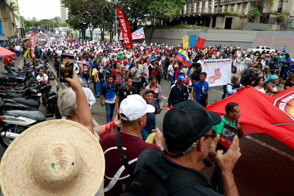 En Fotos: Pueblo venezolano exige libertad de Maduro y Cilia Flores con ...