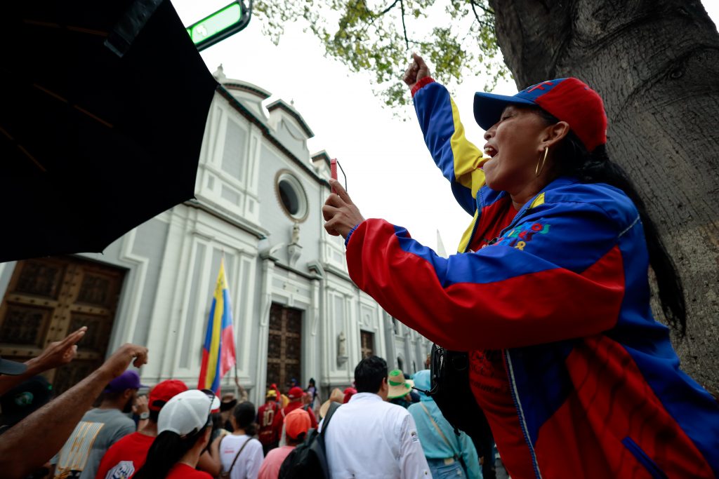 En Fotos: Pueblo venezolano exige libertad de Maduro y Cilia Flores con ...