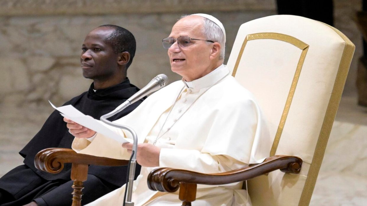 Papa León XIV exhorta a soldados cristianos a defender paz y justicia