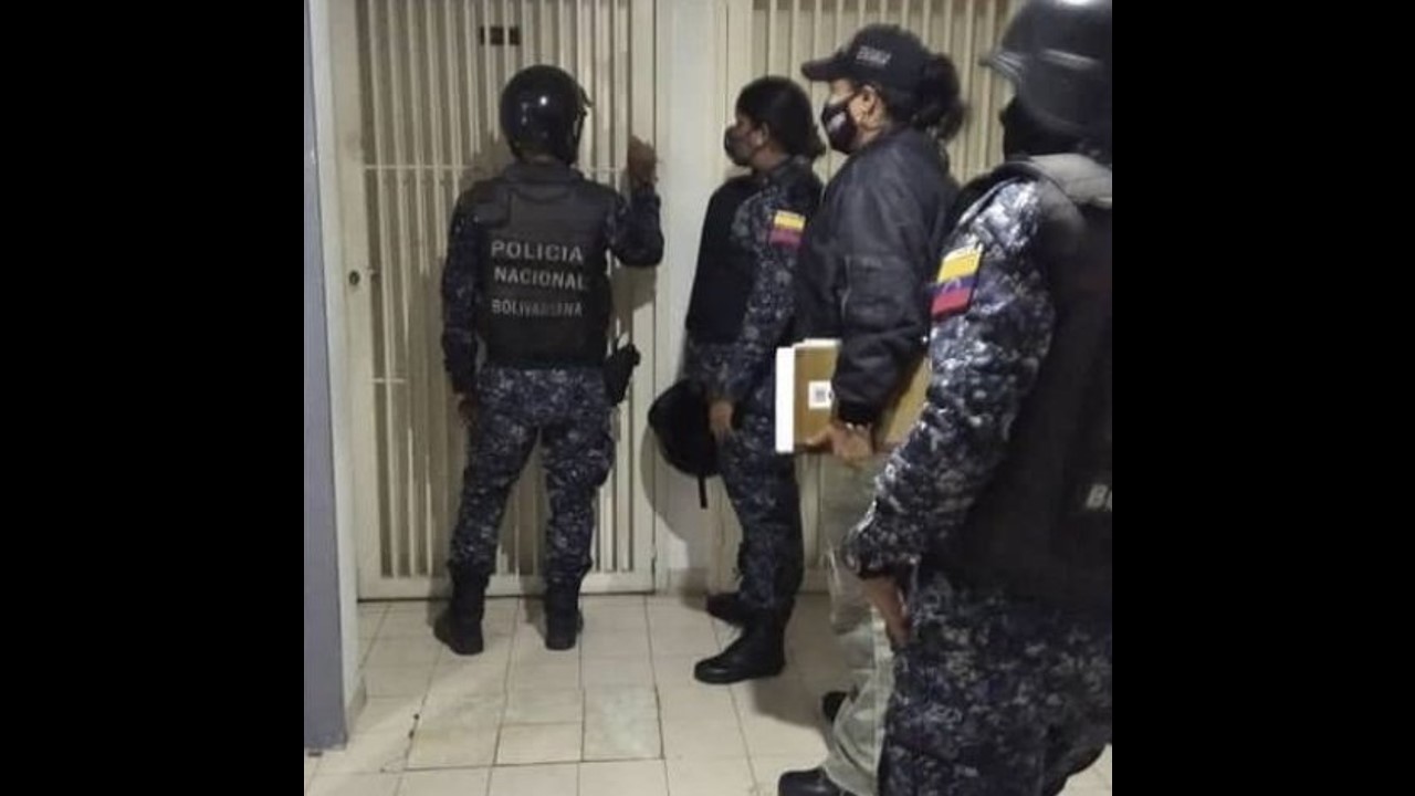 PNB detiene a pareja en Caracas luego de comerse un perro